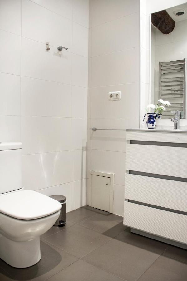 Central, Spacious And Authentic Family Apartment San Sebastian Buitenkant foto